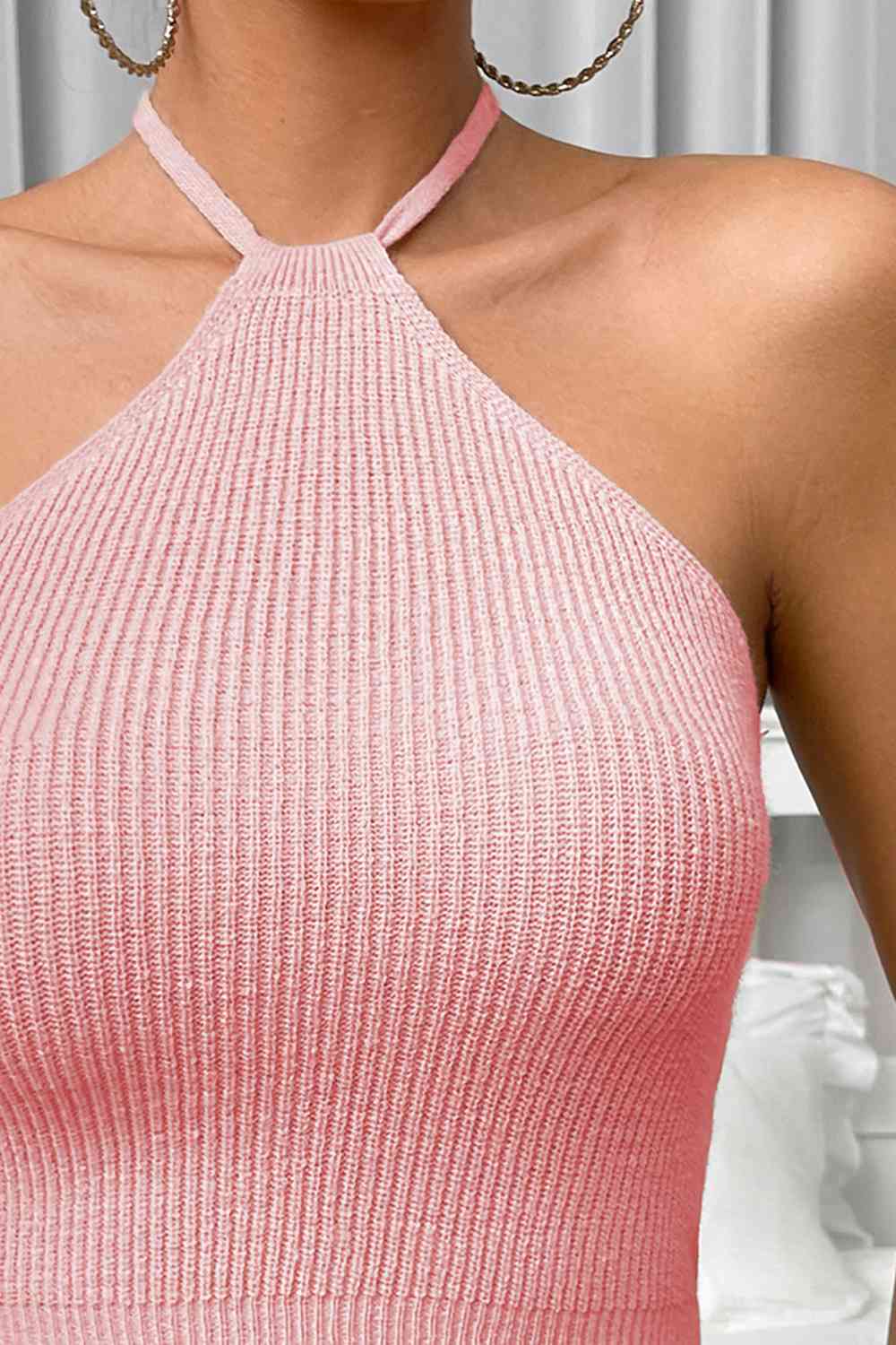 Halter Neck Ribbed Cropped Knit Top